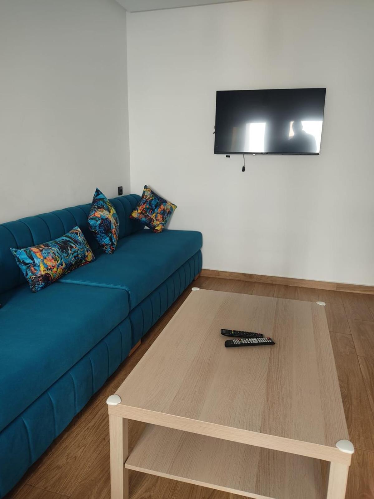 Appartement En M'Diq Centre Ville Pres De La Plage Luaran gambar